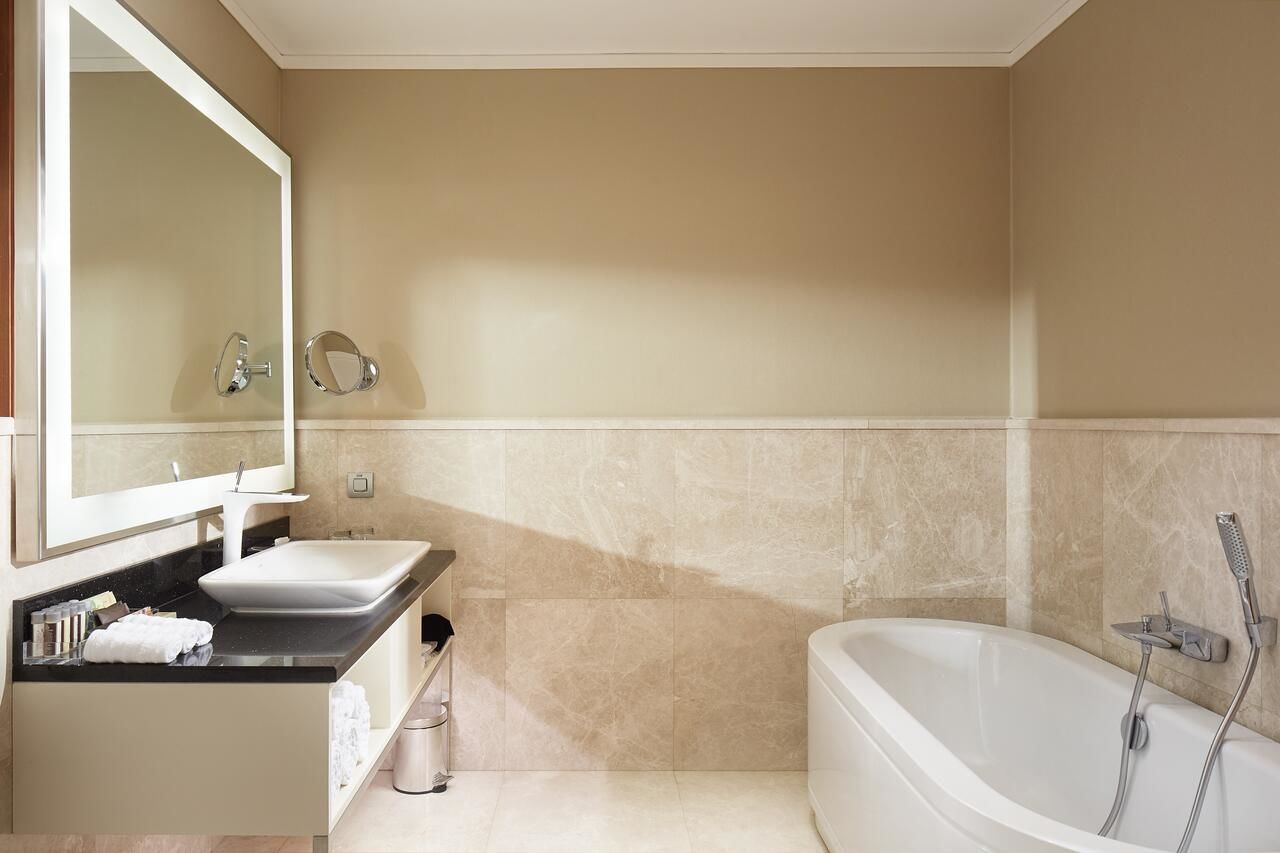 Отель Renaissance Minsk Hotel Минск-24