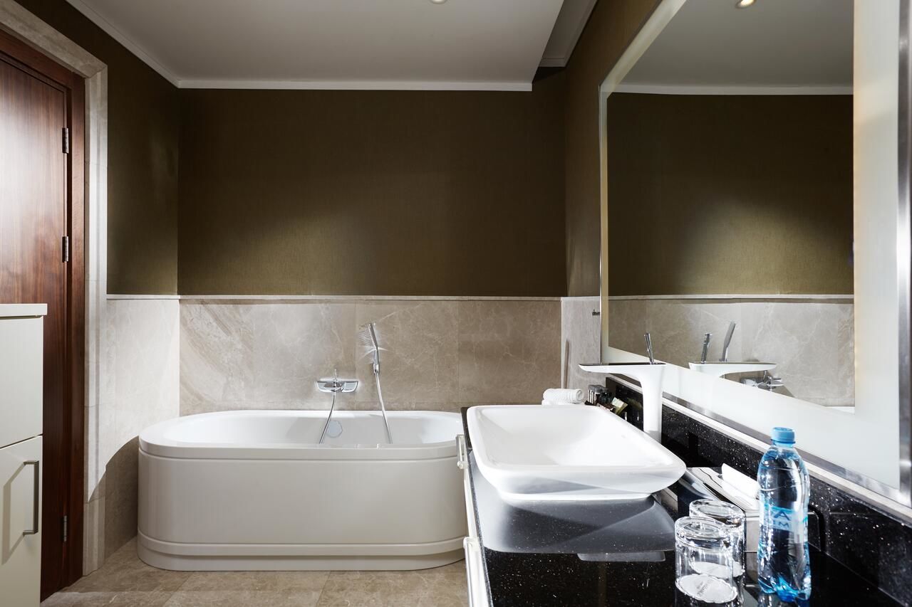 Отель Renaissance Minsk Hotel Минск-6