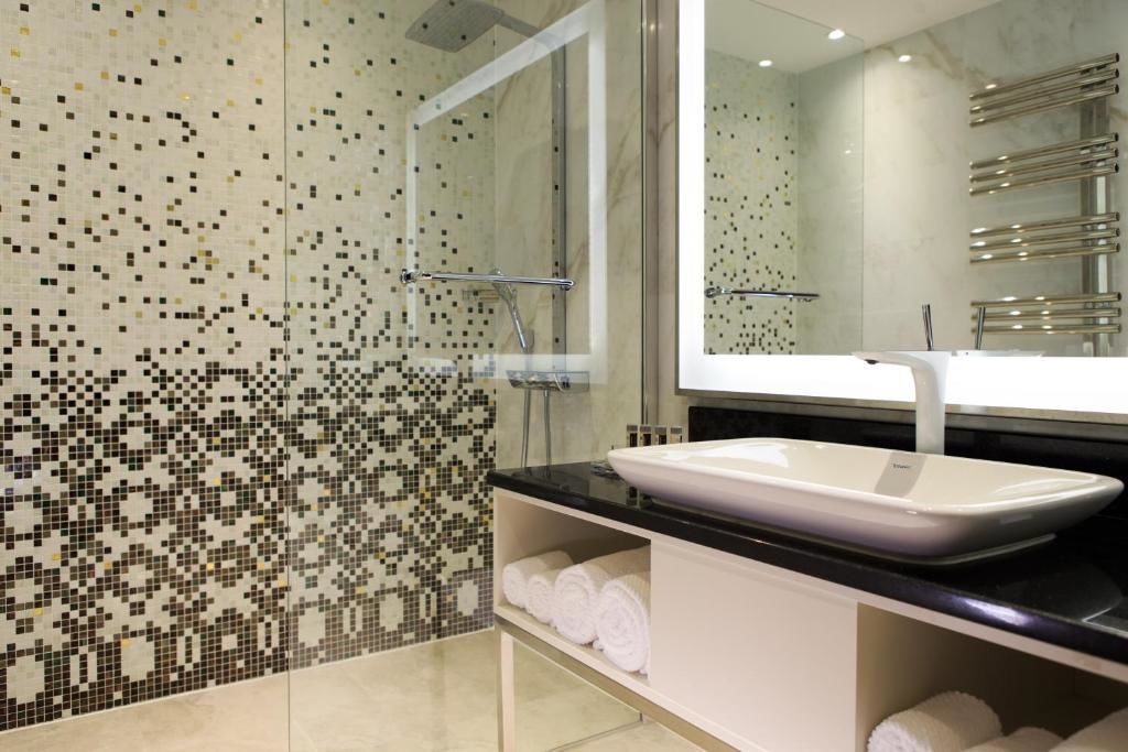 Отель Renaissance Minsk Hotel Минск-61
