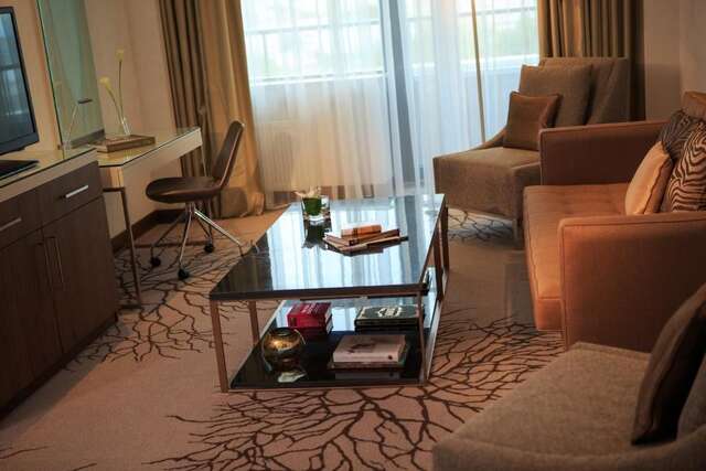 Отель Renaissance Minsk Hotel Минск-54