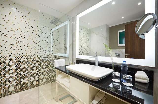 Отель Renaissance Minsk Hotel Минск-56